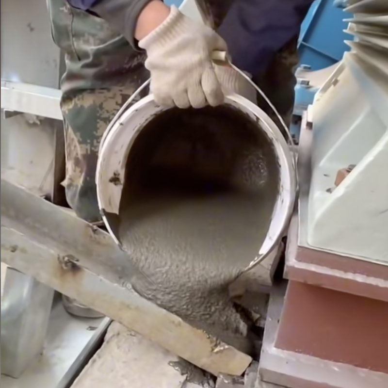 壤塘旧混凝土基面需要怎么处理才能灌浆？